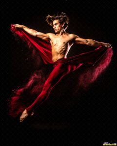 male-abstract-art-in-motion-4x5_0004